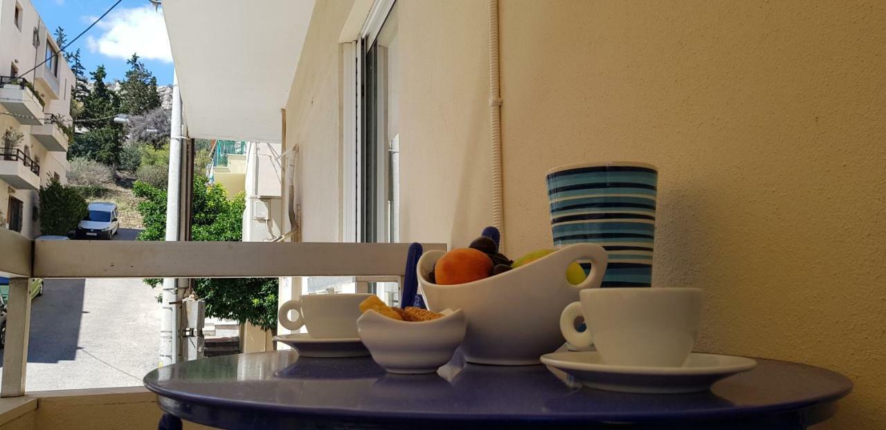 Spacious Apartment In The Historical Center Of Афины Экстерьер фото