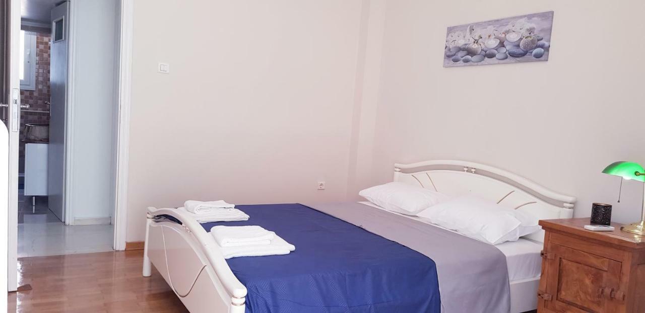 Spacious Apartment In The Historical Center Of Афины Экстерьер фото