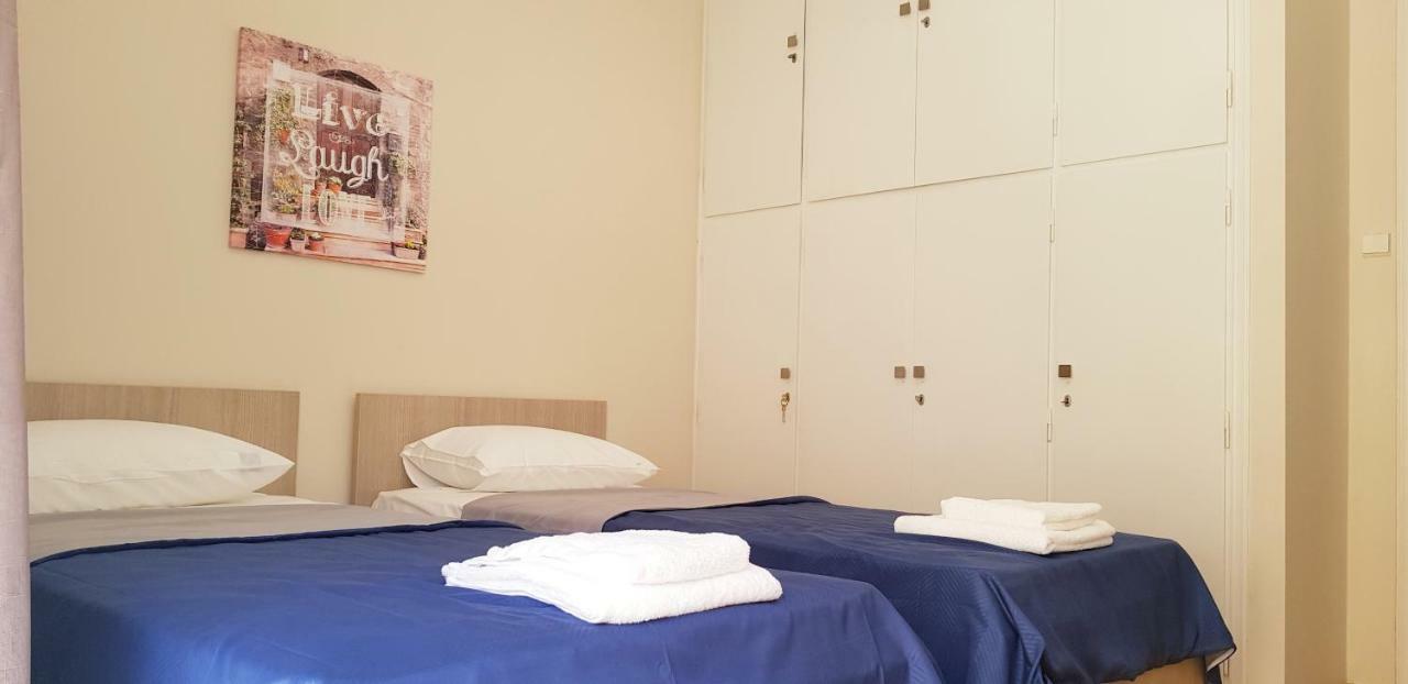 Spacious Apartment In The Historical Center Of Афины Экстерьер фото